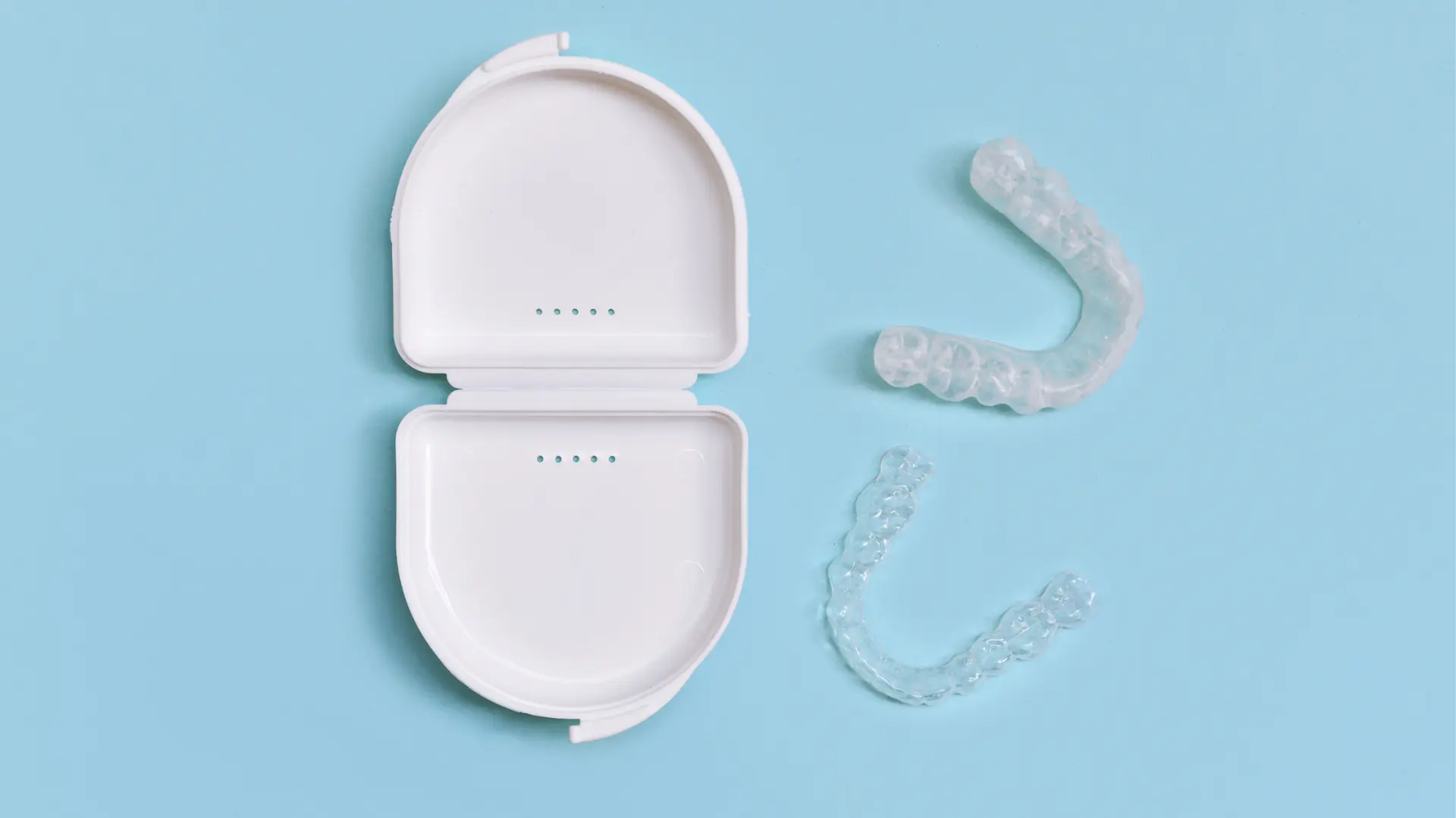 Şeffaf Plak Tedavisi